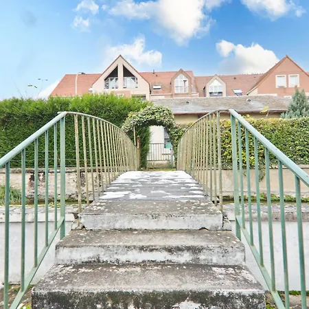 Chaleureux A Etampes, France Apartament *